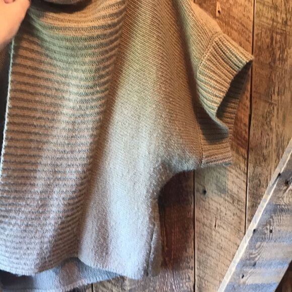 Joe shot batwing sleeves vest - Picture 3 of 5